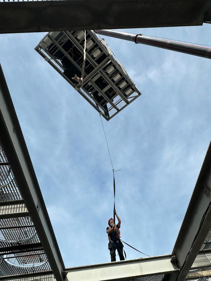 Machine Movers installation of a 4 ton chiller on a roof